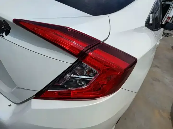 Civic 2019 220TURBO CVT Dynamic Edition Country VI 8