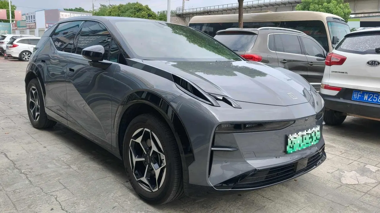 Zeekr 2025 Zeekr X five-seat rear-drive automatic gear 3