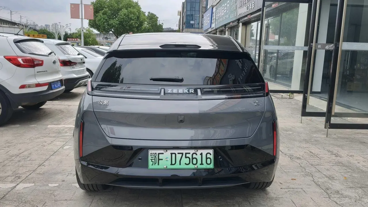 Zeekr 2025 Zeekr X five-seat rear-drive automatic gear 5