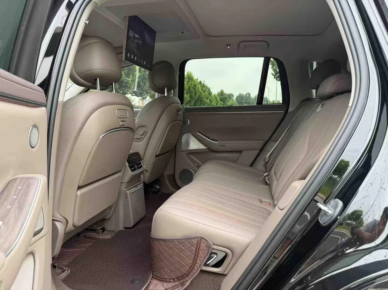 AITO 2026 AITO M7 extended range Ultra 4-wheel drive version 5 (896-line laser Radar) automatic gear 9