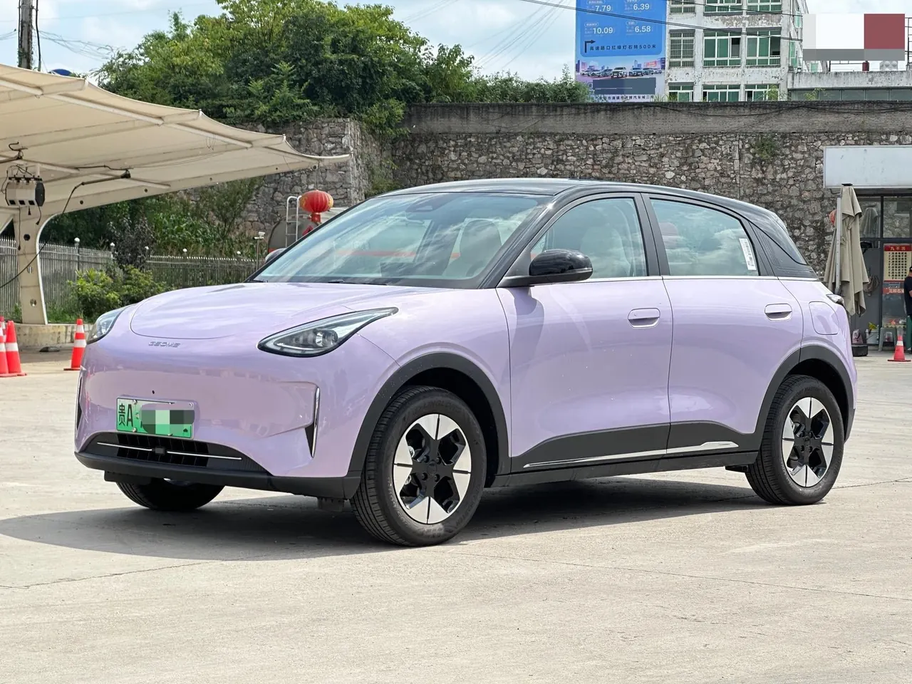 Geely 2025 Star Wish UP 410km Discovery Edition Automatic Gear - View 1