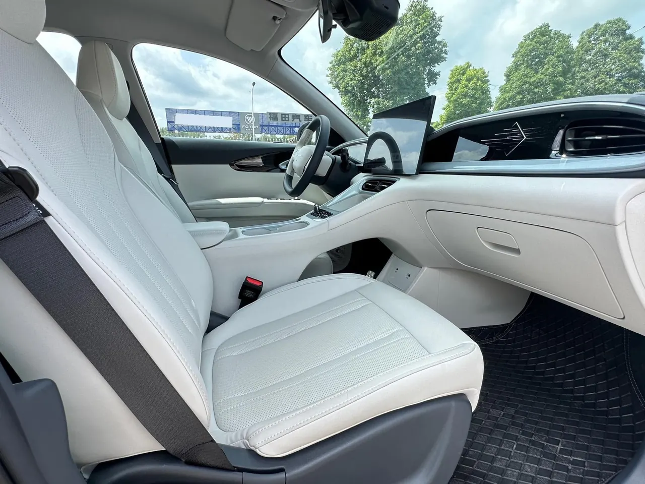 Geely 2025 Star Wish UP 410km Discovery Edition Automatic Gear 9