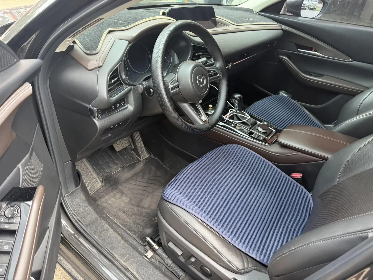 Mazda 2021 CX-30 2.0 Jiayue automatic transmission 3