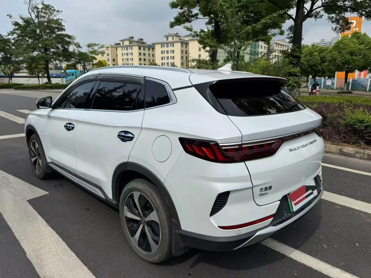 BYD Song PLUS New Energy 2021 Song PLUS DM-i 1.5 Stepless 51KM Honorable Automatic Gear 5