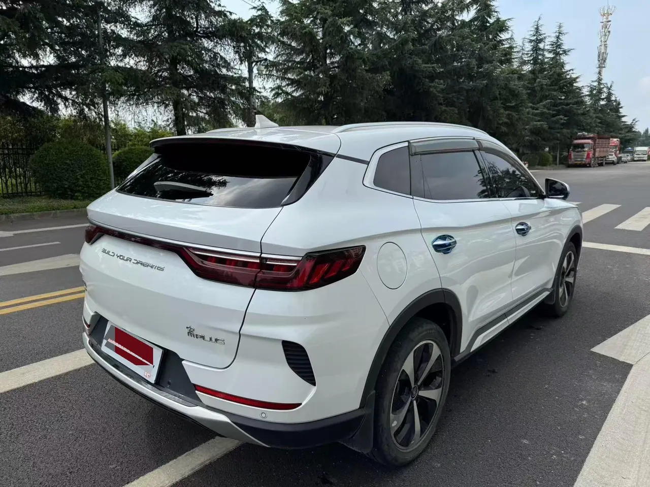 BYD Song PLUS New Energy 2021 Song PLUS DM-i 1.5 Stepless 51KM Honorable Automatic Gear 6