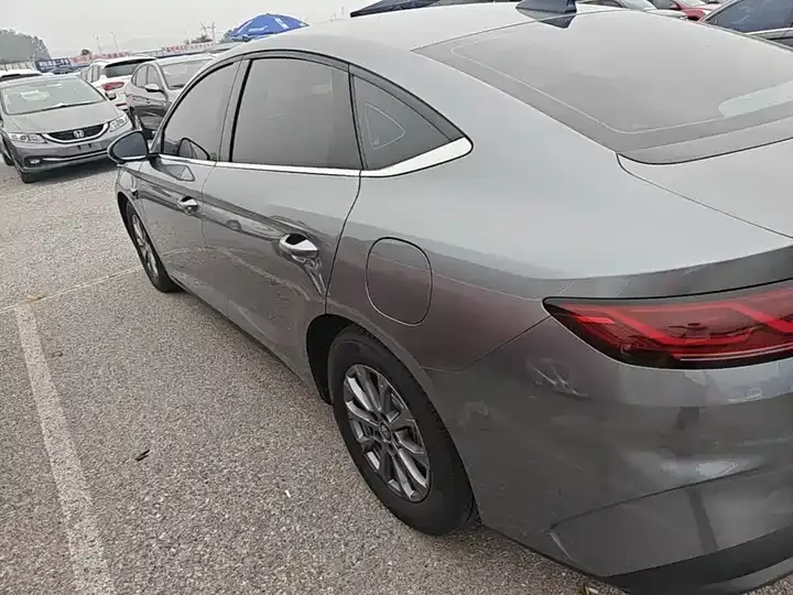 Qin L 2025 DM-i smart driving version 80KM leading 5