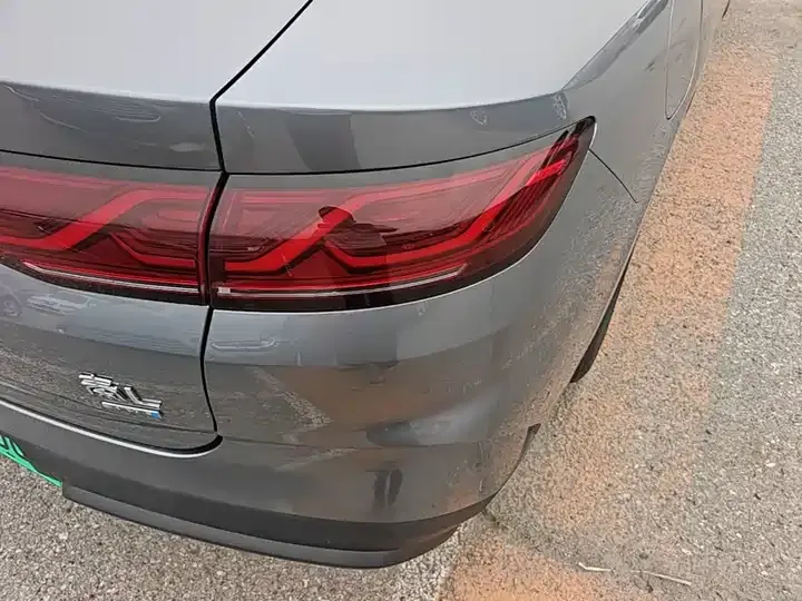 Qin L 2025 DM-i smart driving version 80KM leading 8