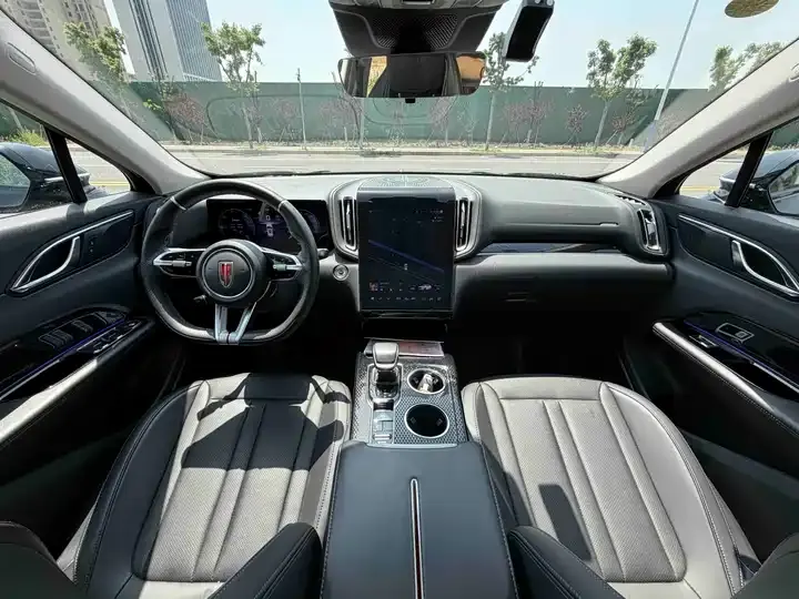 HongQi HS3 PHEV 2024 115km Edition 5