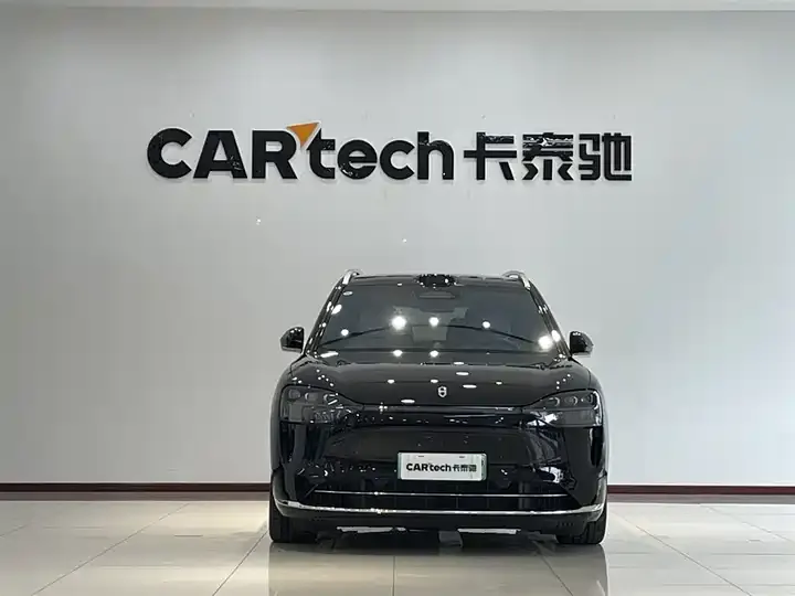 AITO M9 2024 extended range Ultra version 52kWh 6-seat version 3