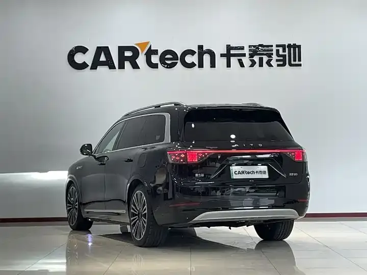 AITO M9 2024 extended range Ultra version 52kWh 6-seat version 7