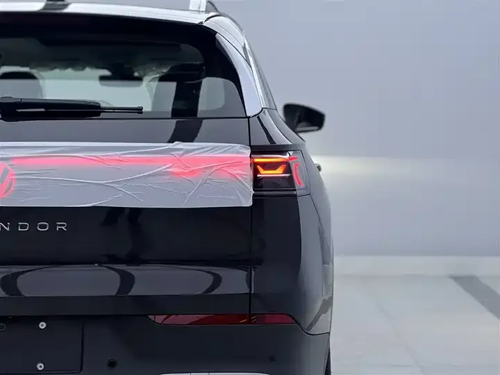 Nancy Tour 2025 330TSI Luxury Tour Enjoy 9