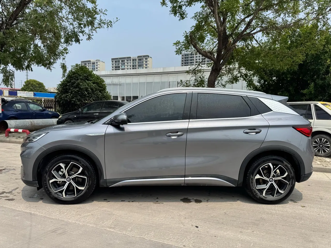 BYD Yuan PLUS 2024 Yuan PLUS Glory Edition 430KM Exceed Automatic Gear 2