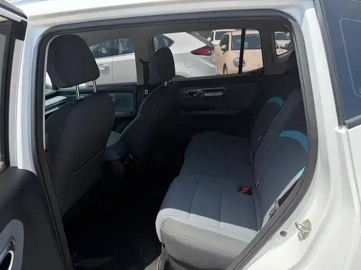AION Y 2023 Plus 610 Enjoy Edition 3