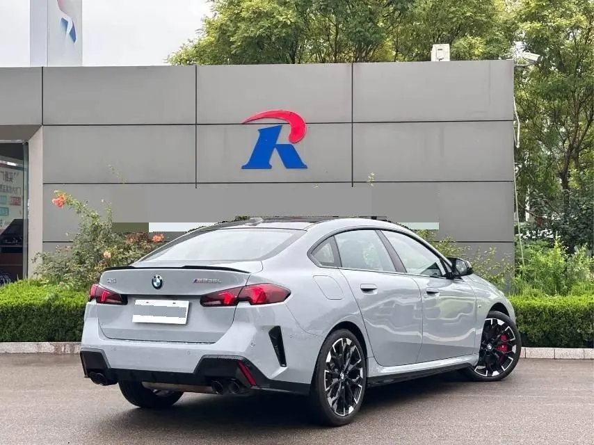 BMW 2 Series 2025 M235L 2.0T Automatic 5