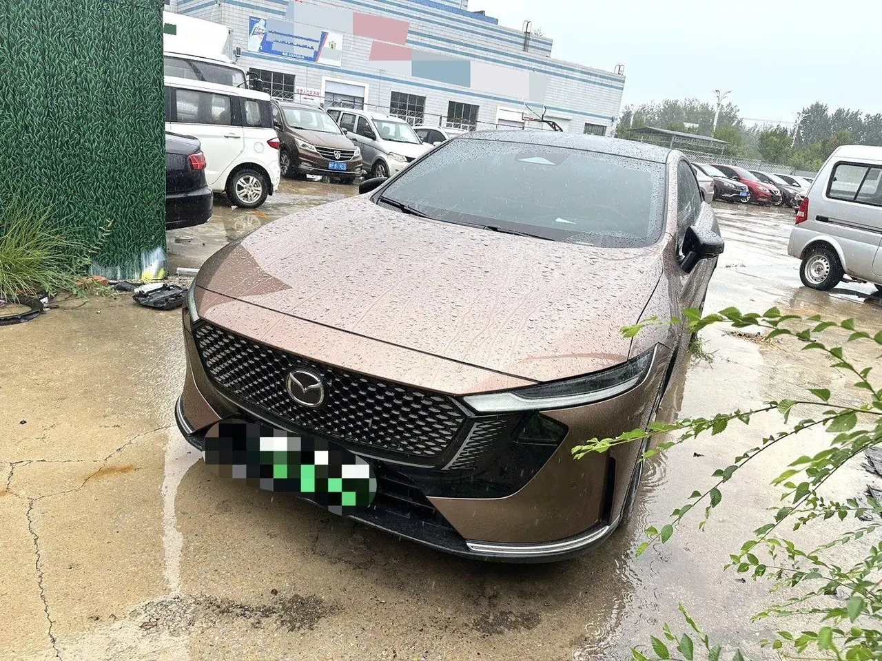Открыть галерею: Mazda 2024 EZ-6 200 Smart Edition Automatic Gear
