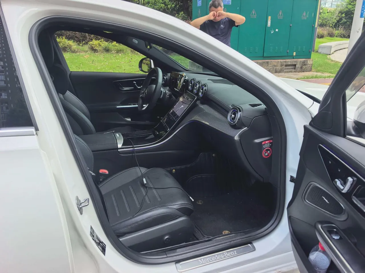 Mercedes Benz Class C 2024 C 350 e L 2.0T (Change 2) Automatic Gear 3