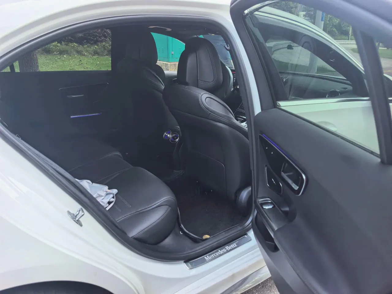 Mercedes Benz Class C 2024 C 350 e L 2.0T (Change 2) Automatic Gear 4