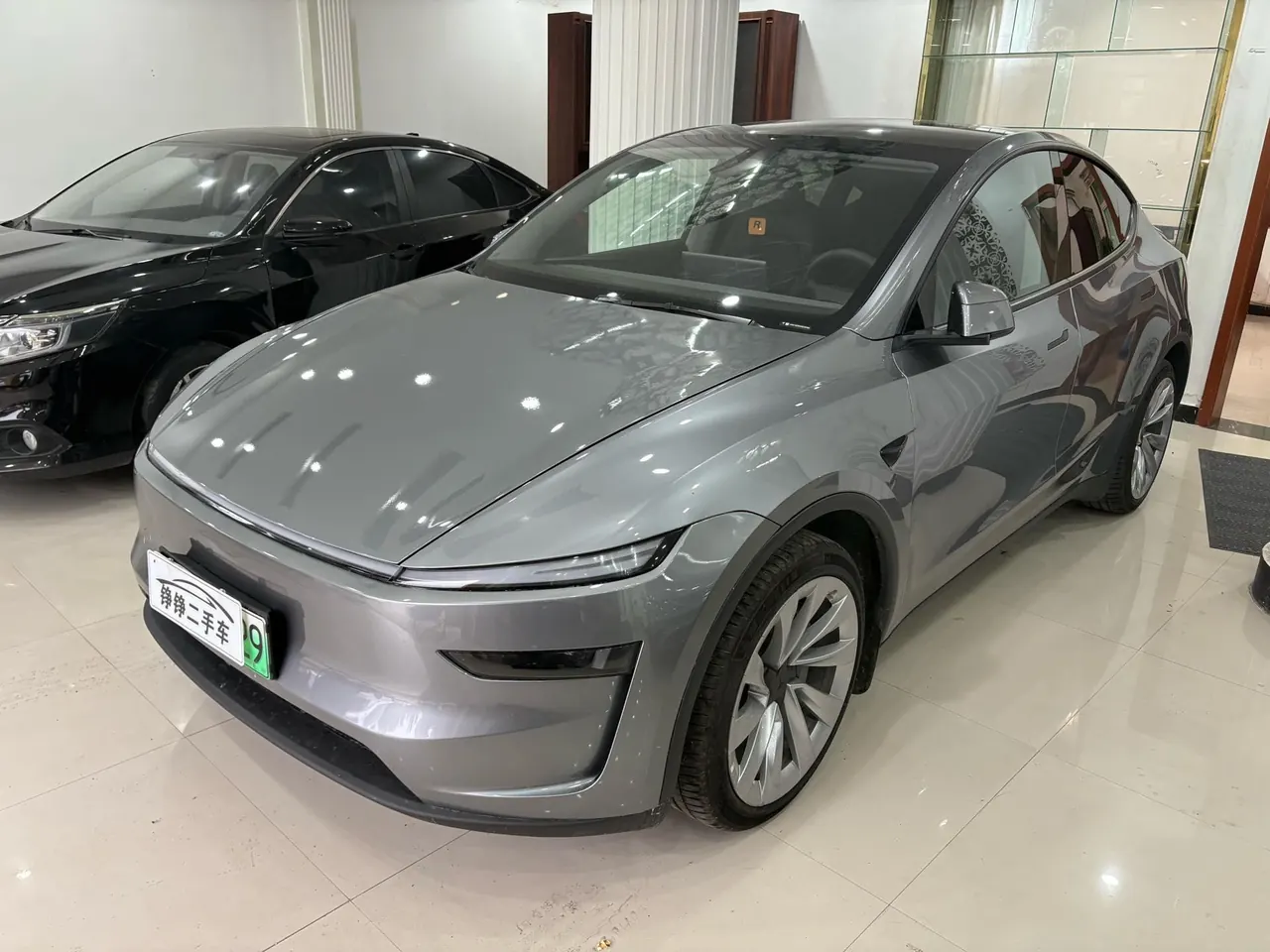 Tesla 2025 Model Y long endurance all-wheel drive version (modified) automatic gear - View 1