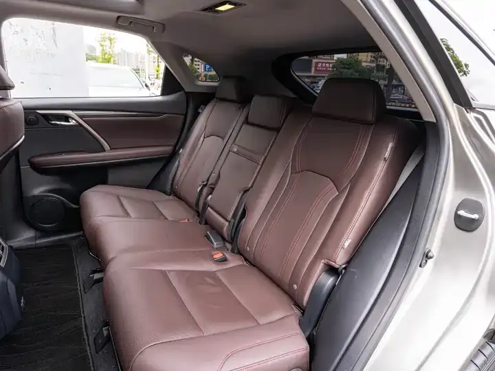 Lexus RX 2020 model modified 300 four-wheel drive elegant version 12