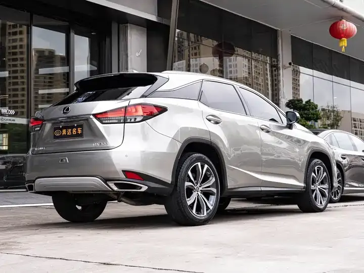 Lexus RX 2020 model modified 300 four-wheel drive elegant version 3