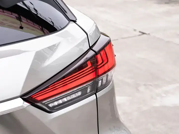 Lexus RX 2020 model modified 300 four-wheel drive elegant version 7