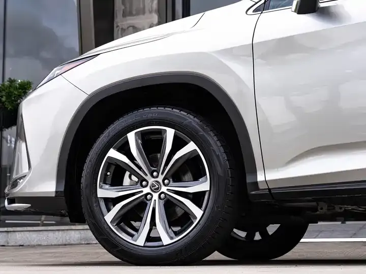 Lexus RX 2020 model modified 300 four-wheel drive elegant version 8