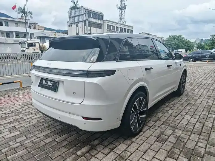 Li L7 2024 MAX 8