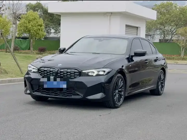 BMW 3 Series 2024 325i M Sports Suit - View 1