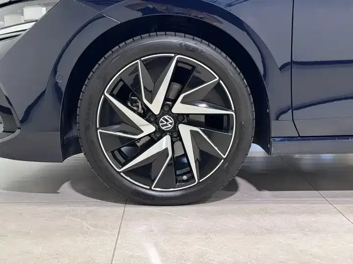 Magotan 2024 380TSI DSG Extreme Edition 11