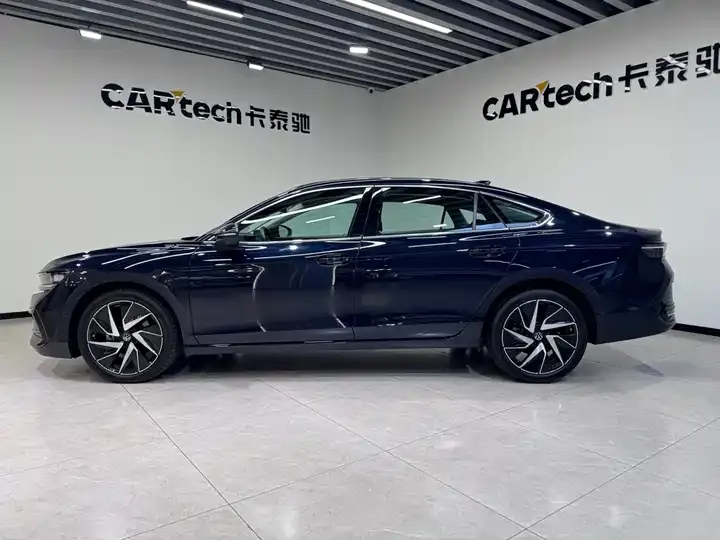 Magotan 2024 380TSI DSG Extreme Edition 8