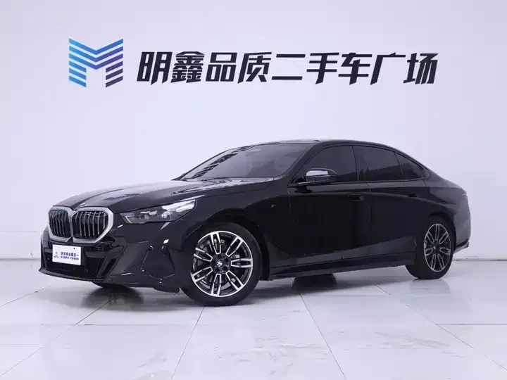 BMW 5 Series (Imported) 2024 525i M Sports Suit 2