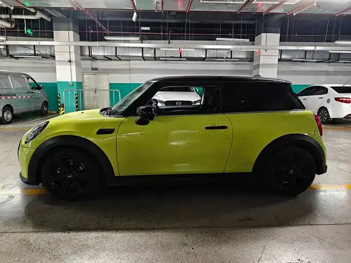 MINI 2023 1.5T COOPER ARTIST 7