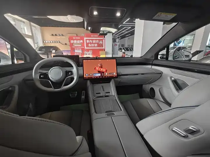 Intellectual S7 2025 855km Max 9