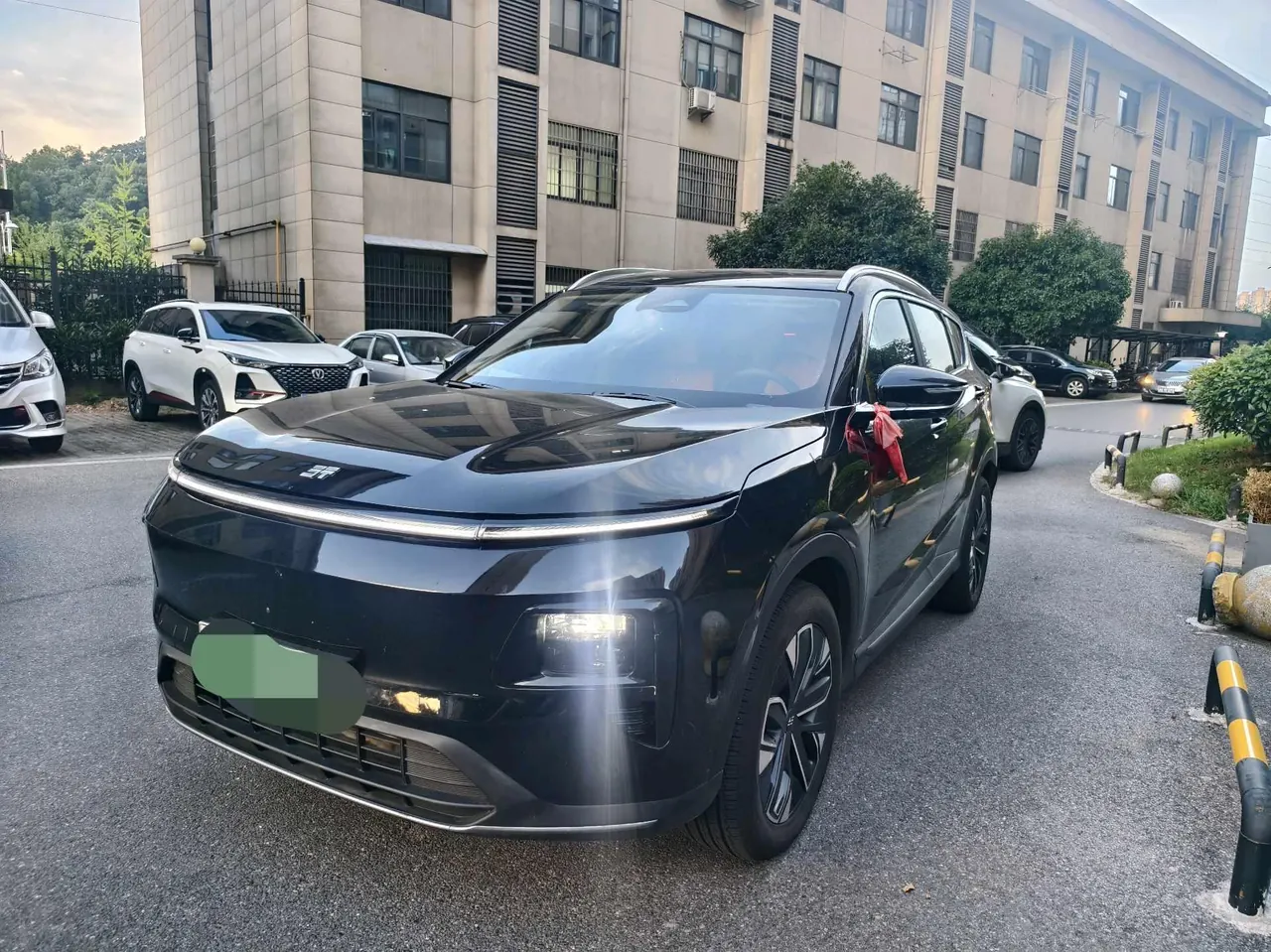 Jetour 2024 Shanhai L7 1.5T 120km MAX 5-seat automatic gear - View 1
