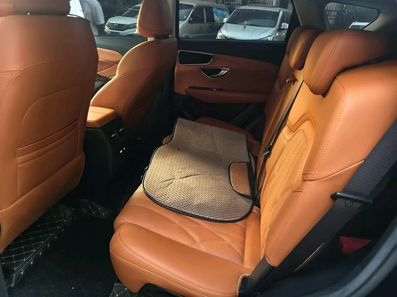 Jetour 2024 Shanhai L7 1.5T 120km MAX 5-seat automatic gear 9