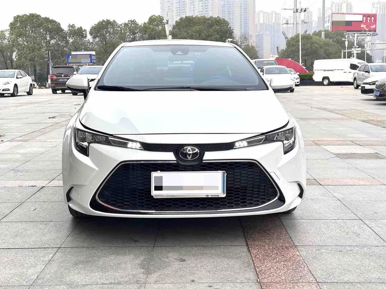 Toyota 2021 Lei Ling 1.2T Stepless 185T Deluxe Automatic Gear 4