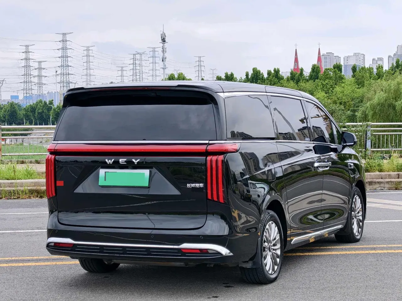 WEY 2025 VV7 Hi4 1.5T Four-Wheel-Drive Automatic Model 10