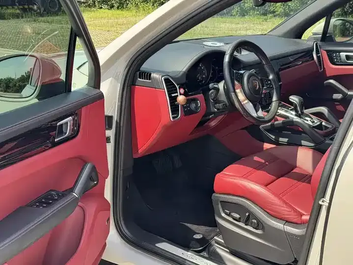 Cayenne New Energy 2021 Cayenne E-Hybrid 2.0T 10