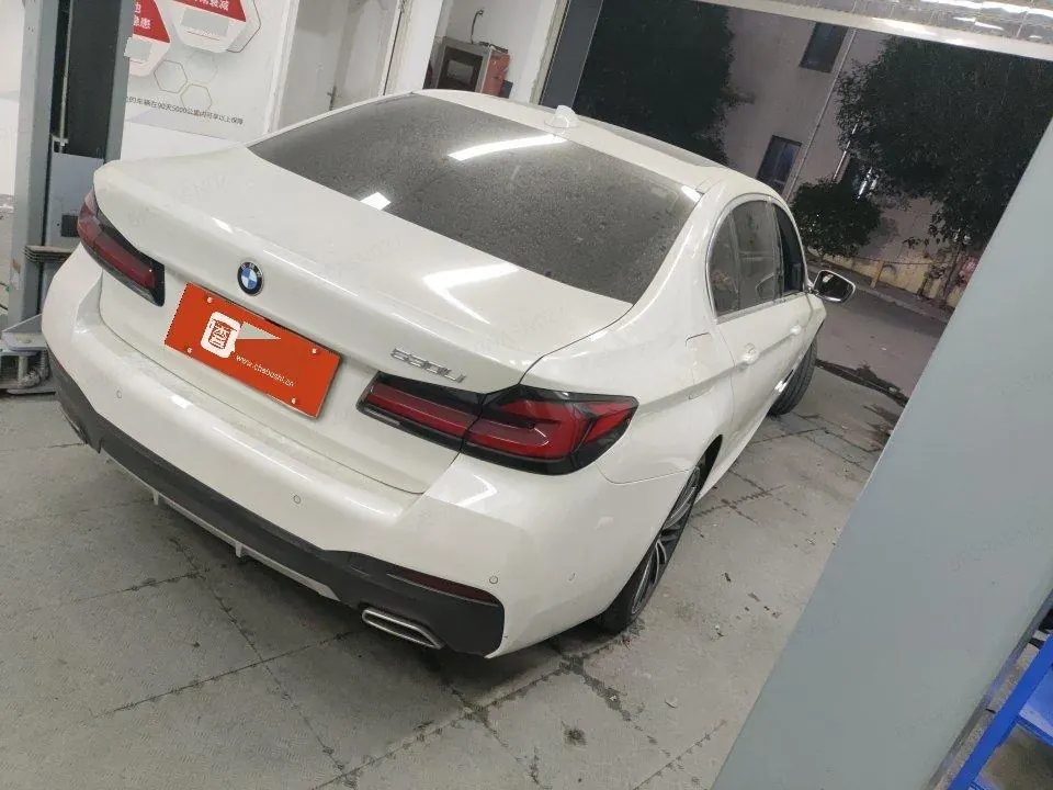 BMW 5 Series 2021 530Li 2.0T Leading M Sports Suit Automatic Gear 2