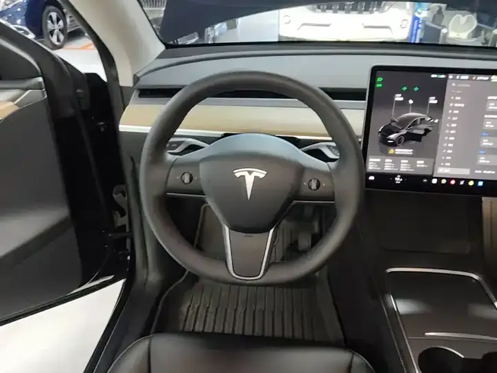 Model Y 2022 model modified long-life all-wheel drive version 11