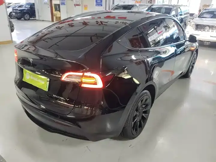 Model Y 2022 model modified long-life all-wheel drive version 7