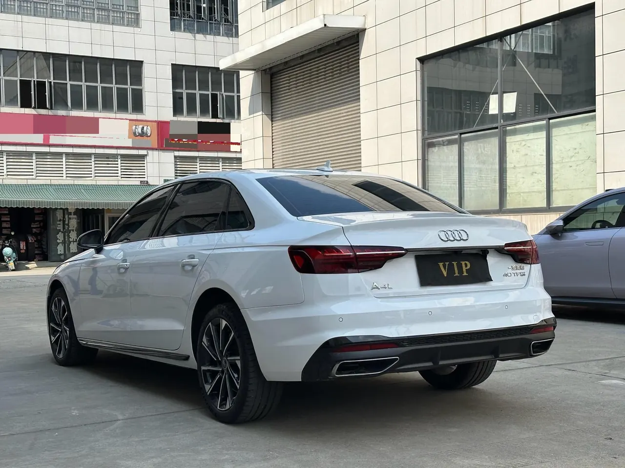 Audi 2024 A4L 2.0TFSI 40TFSI Deluxe Dynamic Automatic 6