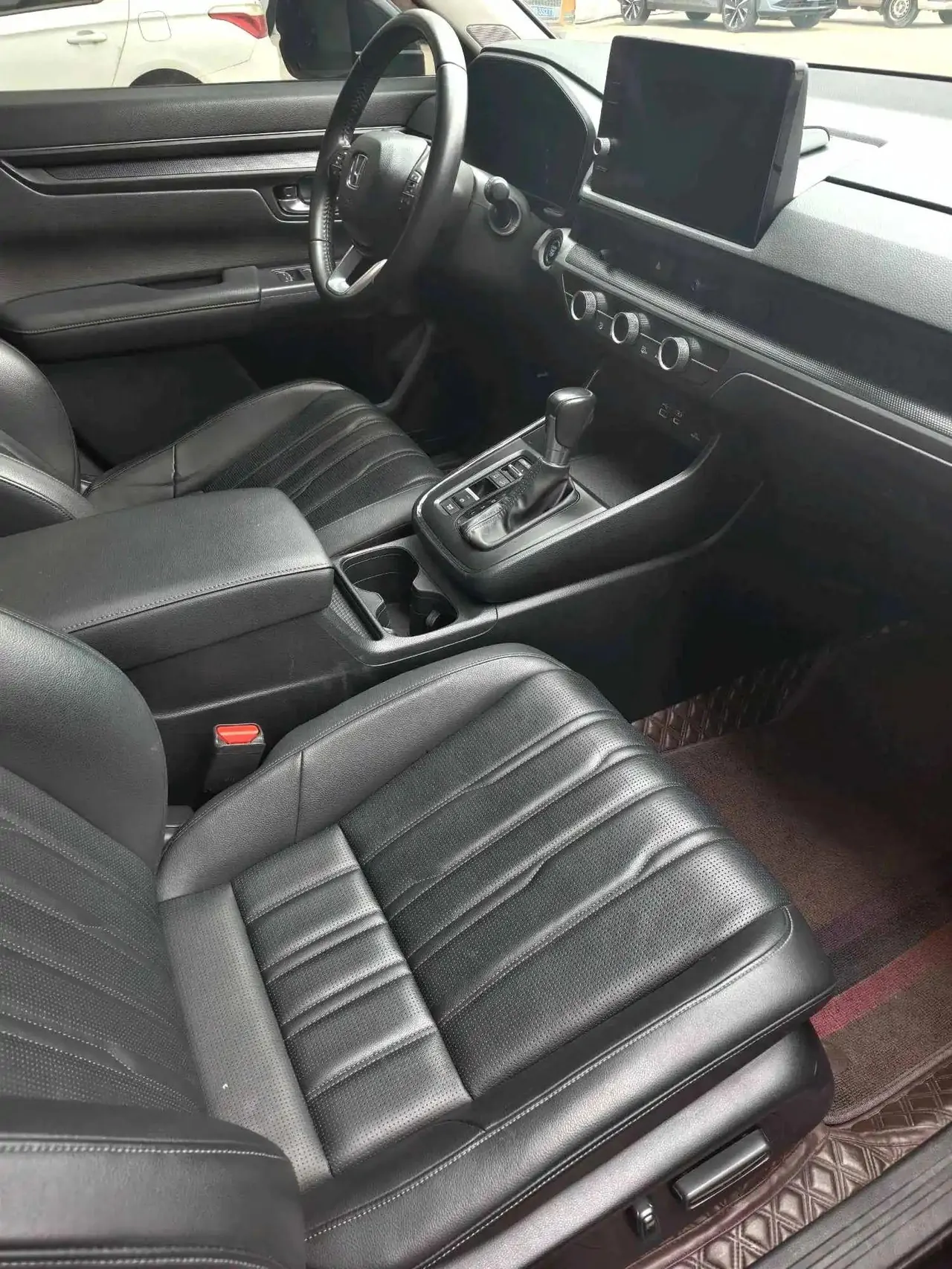Honda 2023 Hao Ying 1.5T Stepless 240TURBO Two-Drive Premium Edition 5-seat Automatic Gear 4