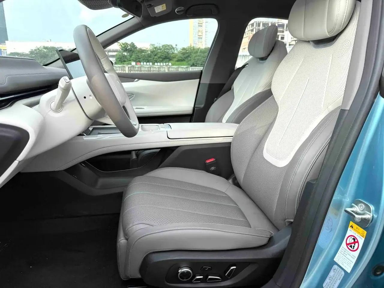 ChangAn Deepal 2024 L 07 230Max Dry Kun Zhijia ADS SE Range-extended Automatic Gear 3