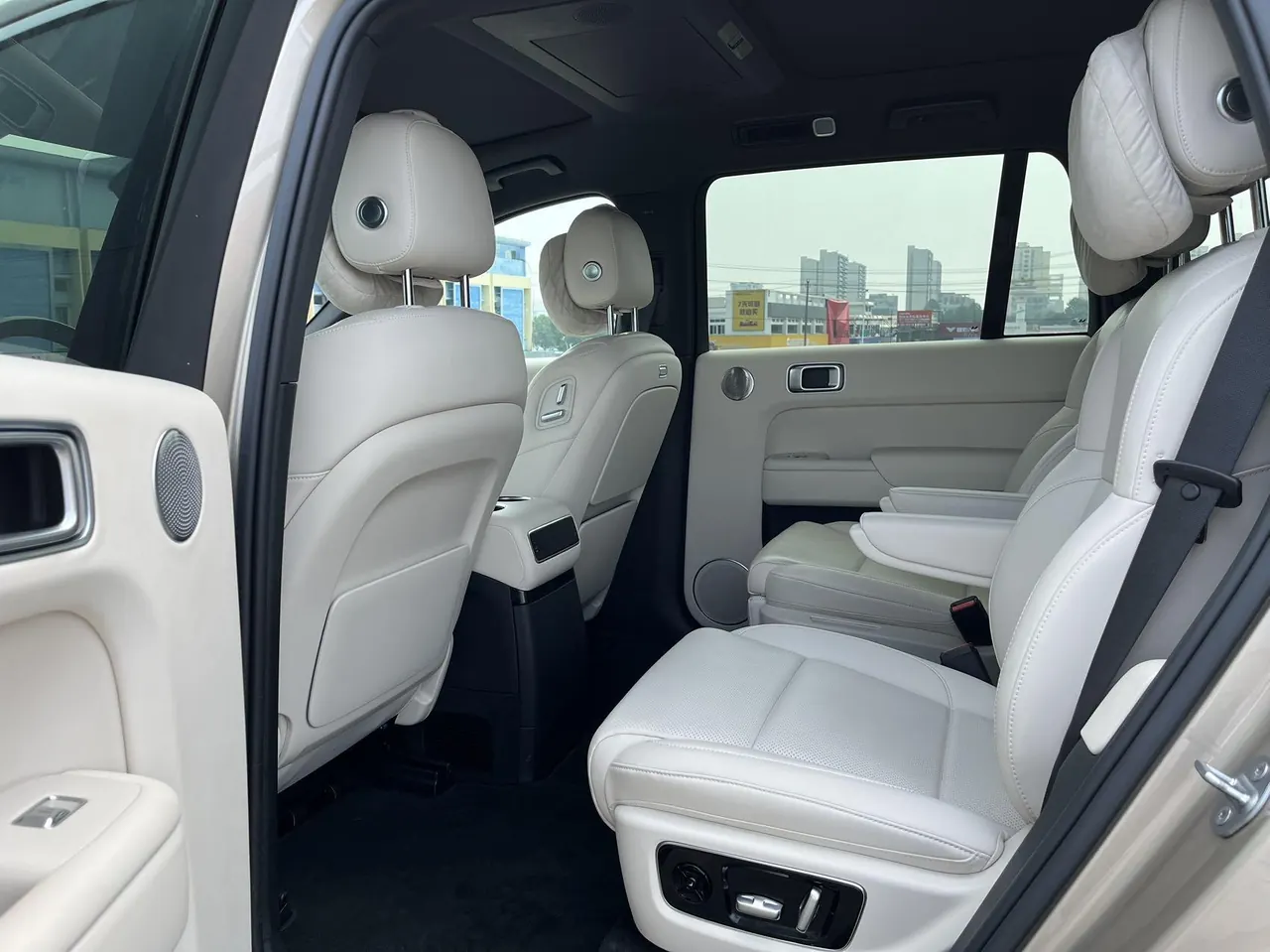 Li 2024 L9 Ultra automatic gear 8