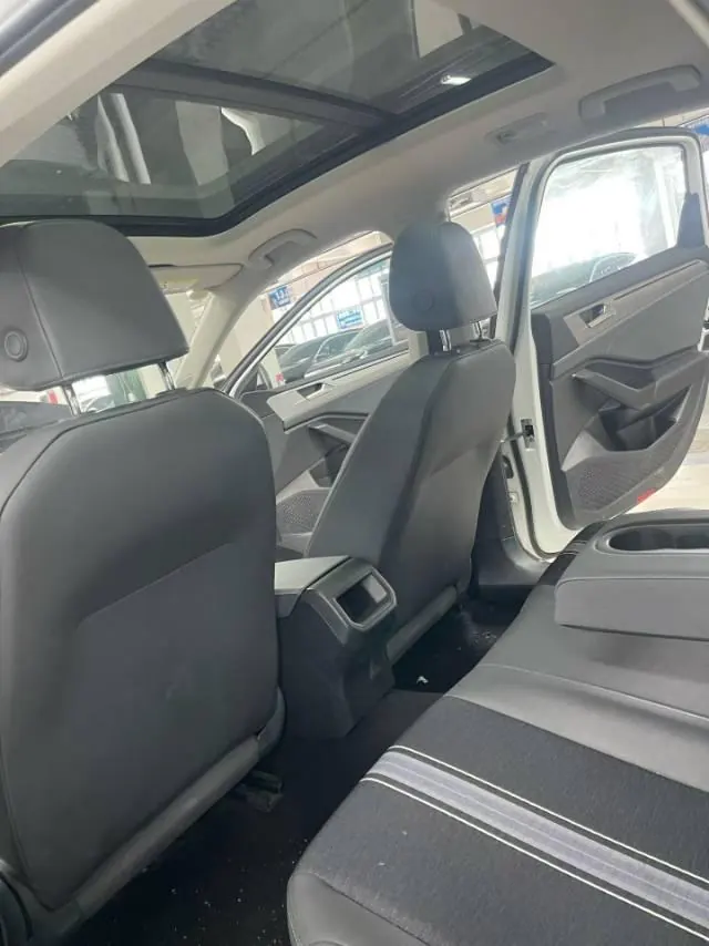 Volkswagen 2023 Sagittarius 1.2TSI 200TSI Flying Edition Automatic Gear 6