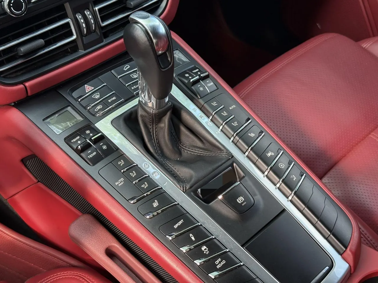 Porsche Macan (Imported) 2020 Macan 2.0T Automatic Gear 6