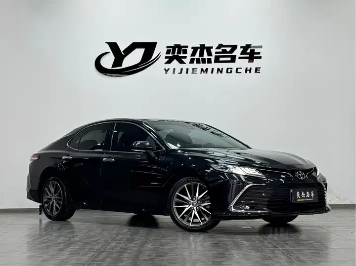 Camry 2021 2.5G Deluxe Edition 3