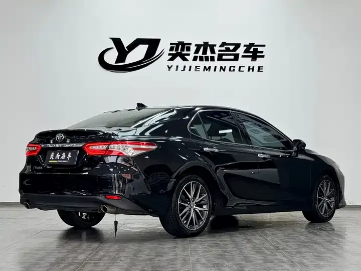 Camry 2021 2.5G Deluxe Edition 7