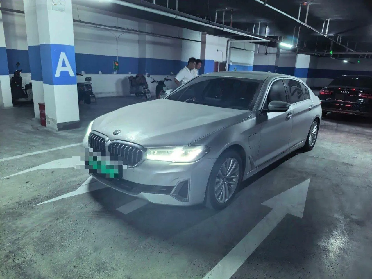 BMW 5 series new energy 2021 535Le 2.0T luxury package automatic gear - View 1